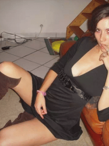 Jeune soumise veut aller plus loin